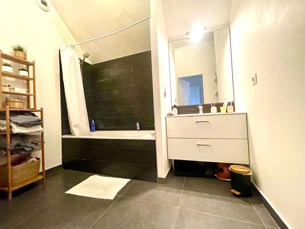 Appartement Le Coudray 3 pièce(s) 72.75 m2