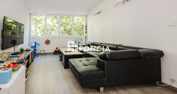À vendre Appartement 4 pièces 76 m² - Rennes 35200