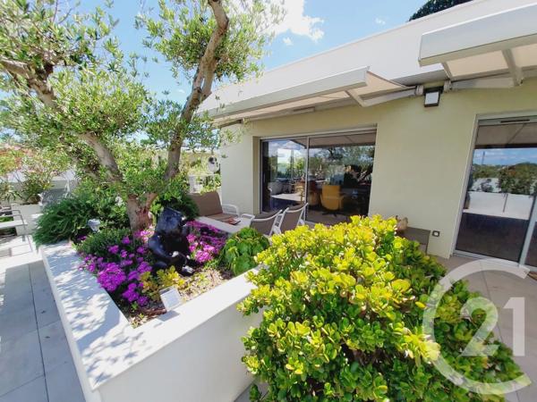Appartement F3 à vendre  3 pièces - 88 m 2   NARBONNE  - 11