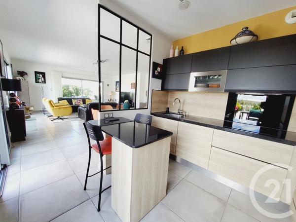Appartement F3 à vendre  3 pièces - 88 m 2   NARBONNE  - 11
