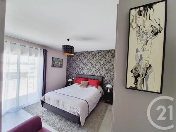 Appartement F3 à vendre  3 pièces - 88 m 2   NARBONNE  - 11