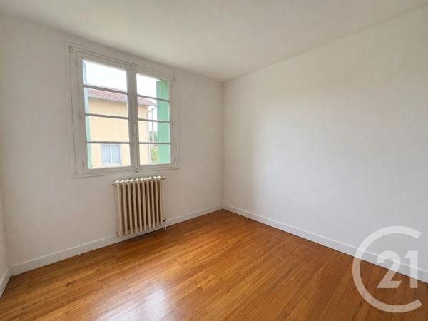 Maison à vendre  5 pièces - 84,10 m 2   LAVELANET  - 09