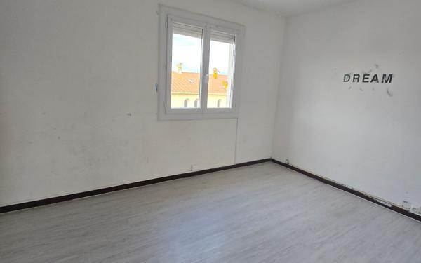 Maison à vendre    4 pièces • 104 m2 Saint-Cyprien