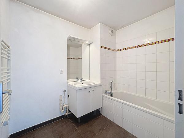 Appartement Lille 2 pièce(s) 46.69m2