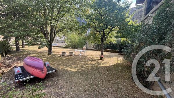 Maison à vendre  8 pièces - 173 m 2   LA MALENE  - 48
