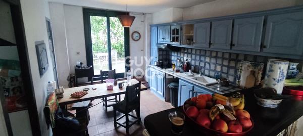 Ferme Basque Ascain 8 pièce(s) 239 m2 quartier recherché