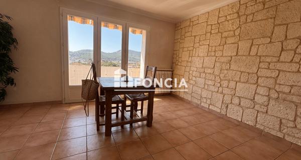 À vendre Appartement 4 pièces 65 m² - Hyères 83400