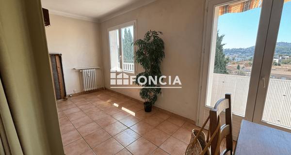 À vendre Appartement 4 pièces 65 m² - Hyères 83400