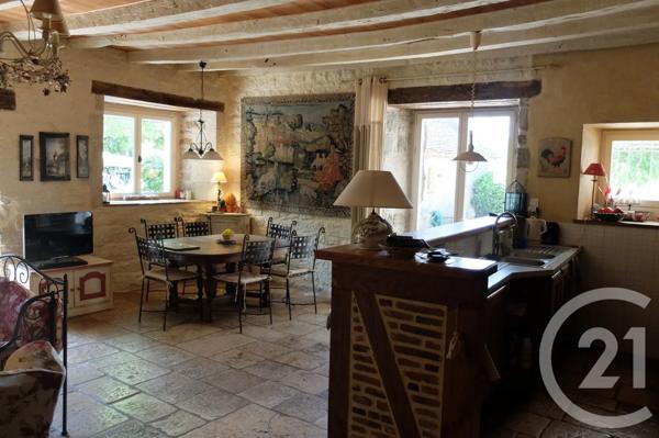 Maison à vendre  10 pièces - 308,66 m 2   MIERS  - 46