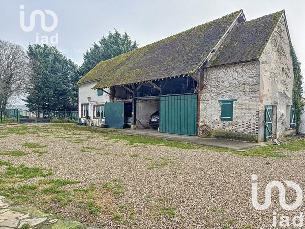 Maison 15 pièces de 300 m² à Château-Renard (45220)