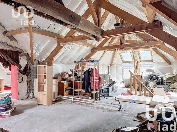 Maison 15 pièces de 300 m² à Château-Renard (45220)