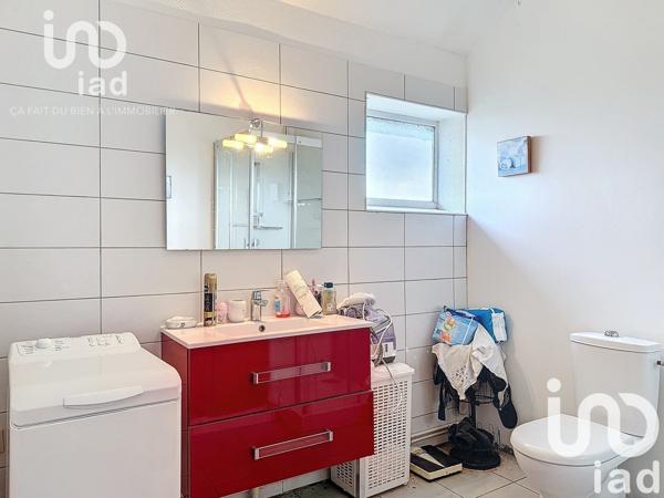 Maison 15 pièces de 300 m² à Château-Renard (45220)