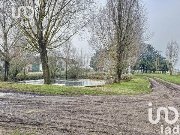 Maison 15 pièces de 300 m² à Château-Renard (45220)