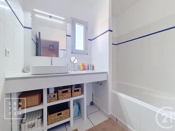 Maison à vendre  5 pièces - 161 m 2   LE SOLER  - 66