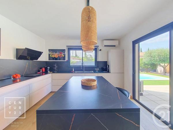Maison à vendre  5 pièces - 161 m 2   LE SOLER  - 66
