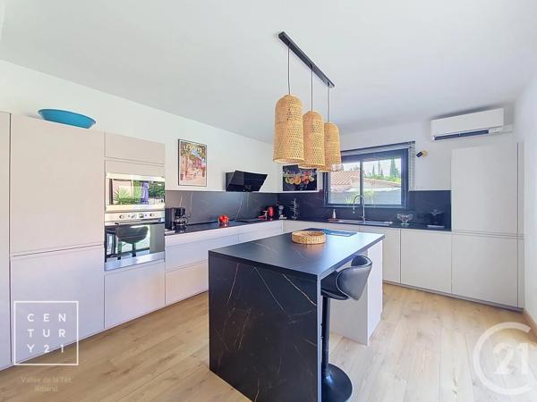 Maison à vendre  5 pièces - 161 m 2   LE SOLER  - 66
