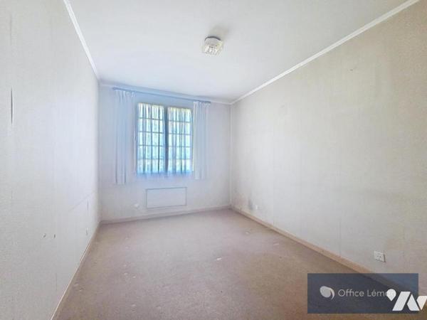 Exclusivité Ornex – Maison T4 avec fort potentiel sur terrain de 989 m²
