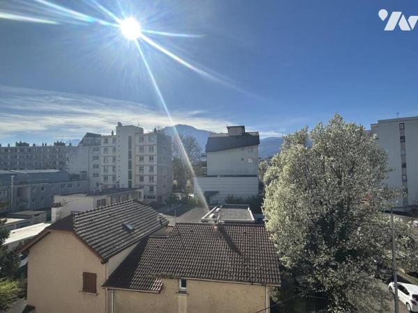APPARTEMENT T3  AVEC BALCON