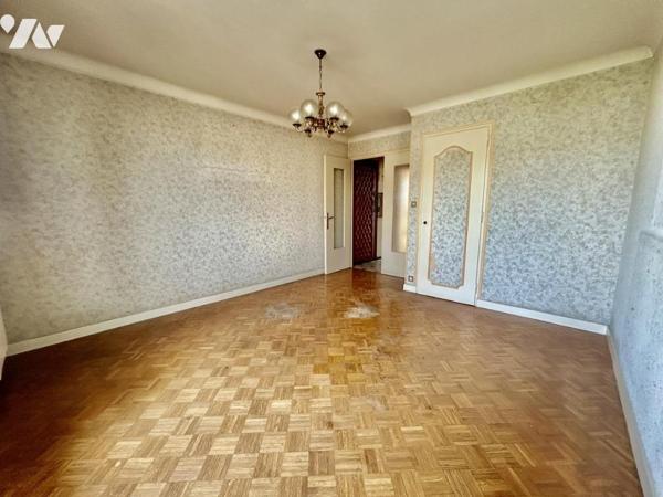 APPARTEMENT T3  AVEC BALCON