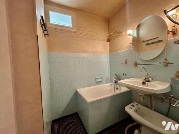 APPARTEMENT T3  AVEC BALCON