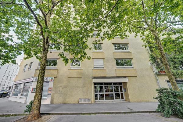 Appartement à vendre à Paris 11e arrondissement à Paris (75011), ref : STUDIO NATION   
NATION