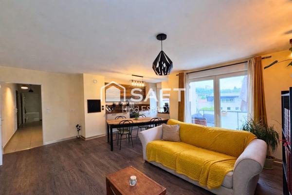 T4 récent 2021 lumineux avec balcon + garage possible – 10 min métro Valmy / Gorge de Loup – aucun travaux