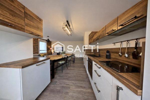 T4 récent 2021 lumineux avec balcon + garage possible – 10 min métro Valmy / Gorge de Loup – aucun travaux