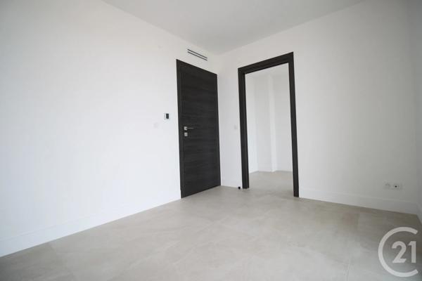Appartement T3 à vendre  3 pièces - 124,84 m 2   BAILLARGUES  - 34