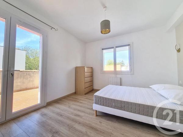 Maison à vendre  5 pièces - 100 m 2   JUVIGNAC  - 34