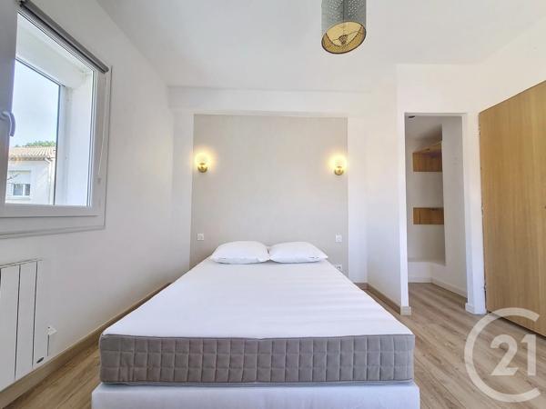 Maison à vendre  5 pièces - 100 m 2   JUVIGNAC  - 34