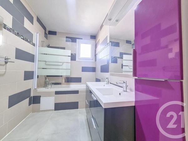 Maison à vendre  5 pièces - 100 m 2   JUVIGNAC  - 34