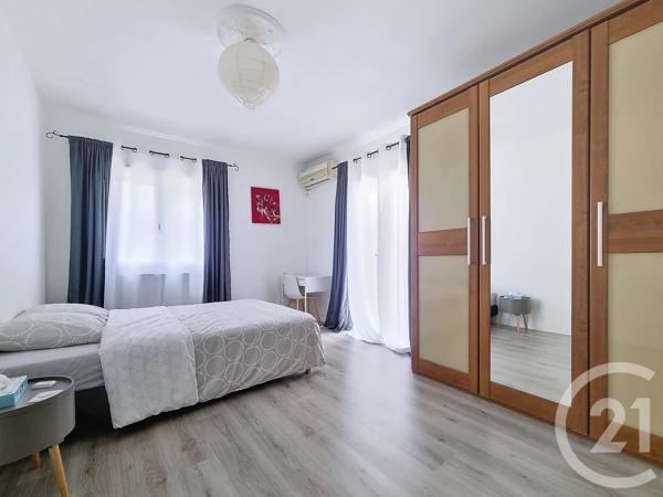 Maison à vendre  5 pièces - 100 m 2   JUVIGNAC  - 34