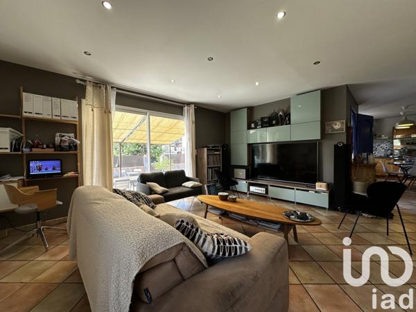 Maison traditionnelle 4 pièces de 130 m² à Aubagne (13400)