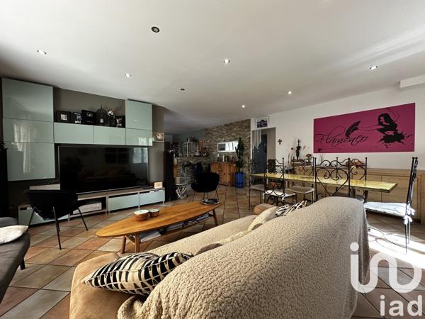 Maison traditionnelle 4 pièces de 130 m² à Aubagne (13400)