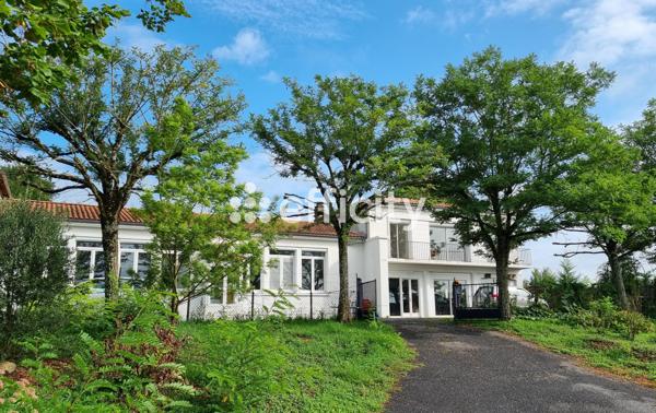 Maison 8 pièces - 205 m²