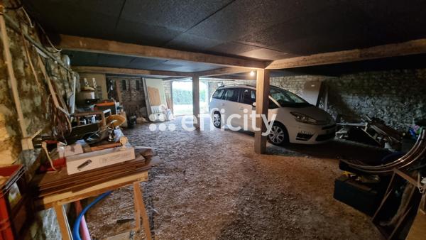 Maison 8 pièces - 205 m²