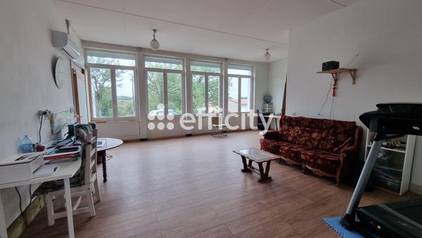 Maison 8 pièces - 205 m²