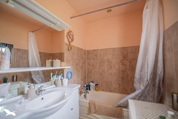 Maison à vendre |  Béguey |  3 pièces | 66 m²