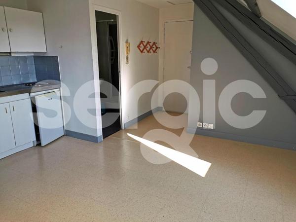Location 2 Pieces 18 80000 Amiens 25 0156 01 0009