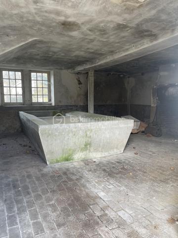 Corps de ferme de 600 m²