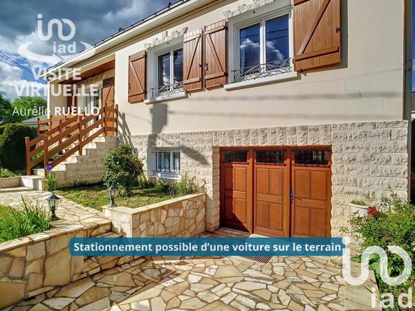 Maison traditionnelle 7 pièces de 155 m² à La Membrolle-sur-Choisille (37390)