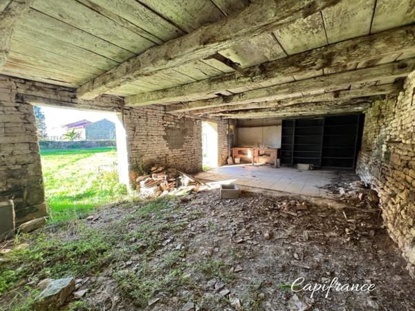 Maison en pierre à vendre 3 pièces LEZAY (79)