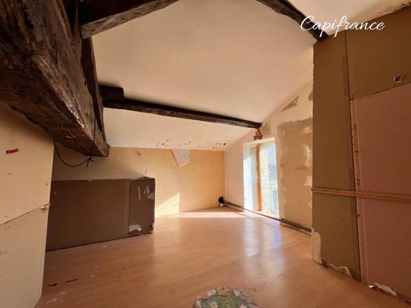 Maison en pierre à vendre 3 pièces LEZAY (79)