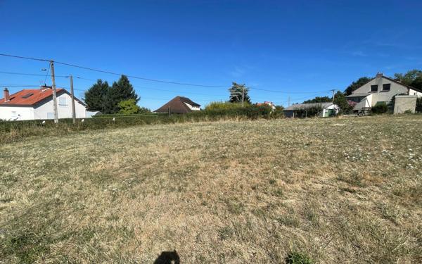 Terrain à vendre    Montluçon