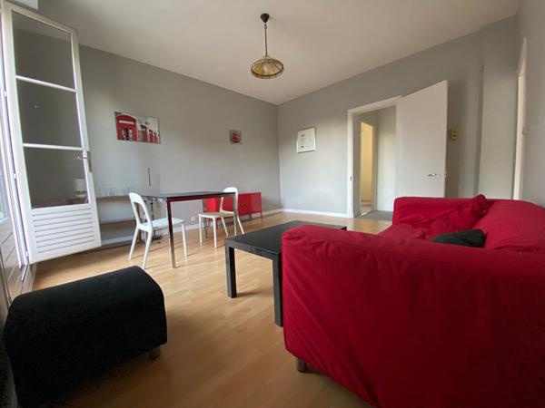 Appartement 2 pièces à louer Châtellerault - 86100 / Réf: 227-1