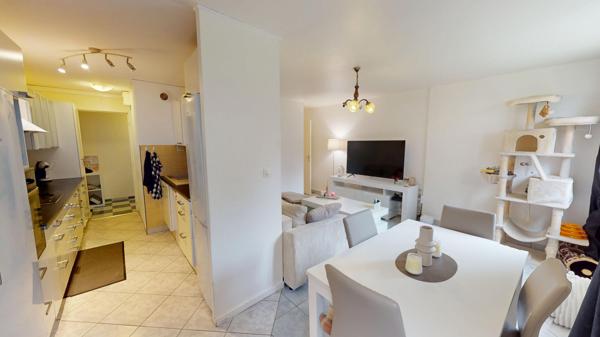 APPARTEMENT_MONTREUIL