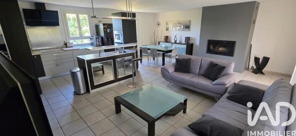 Maison à vendre 6 pièces 105 m² Épône