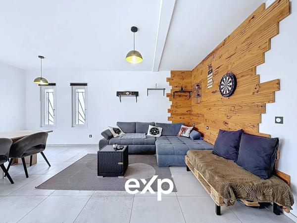 Maison contemporaine avec piscine et terrasse plein sud – Woippy Village