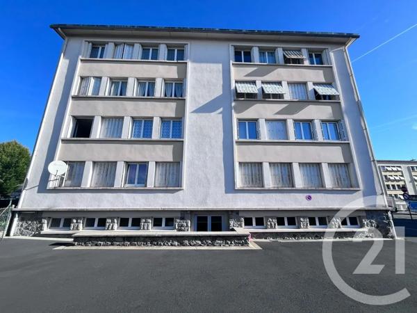 Appartement F3 à vendre  3 pièces - 58 m 2   AURILLAC  - 15
