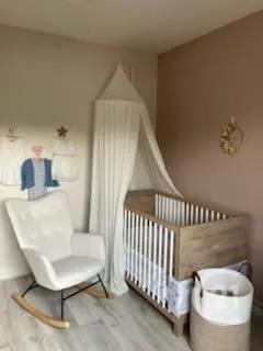Appartement F3 à vendre  3 pièces - 58 m 2   AURILLAC  - 15